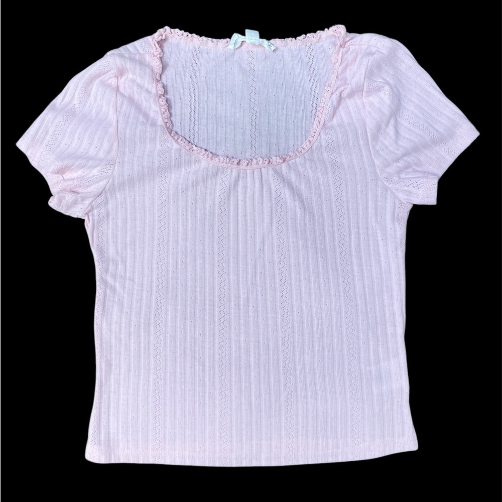 Light Pink Ruffled Scoop Neck Top juniors size small tight fit